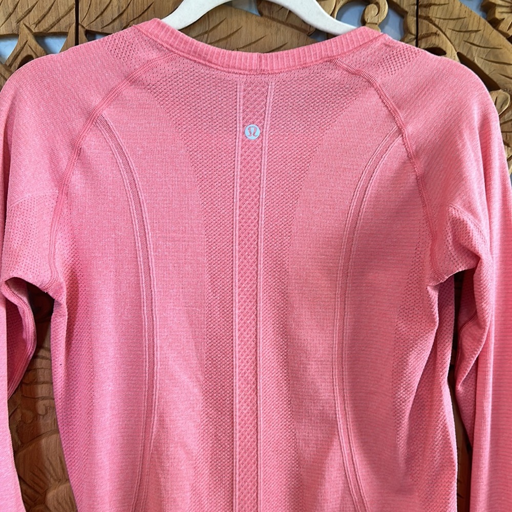 Lululemon run swiftly tech long sleeve 2.0